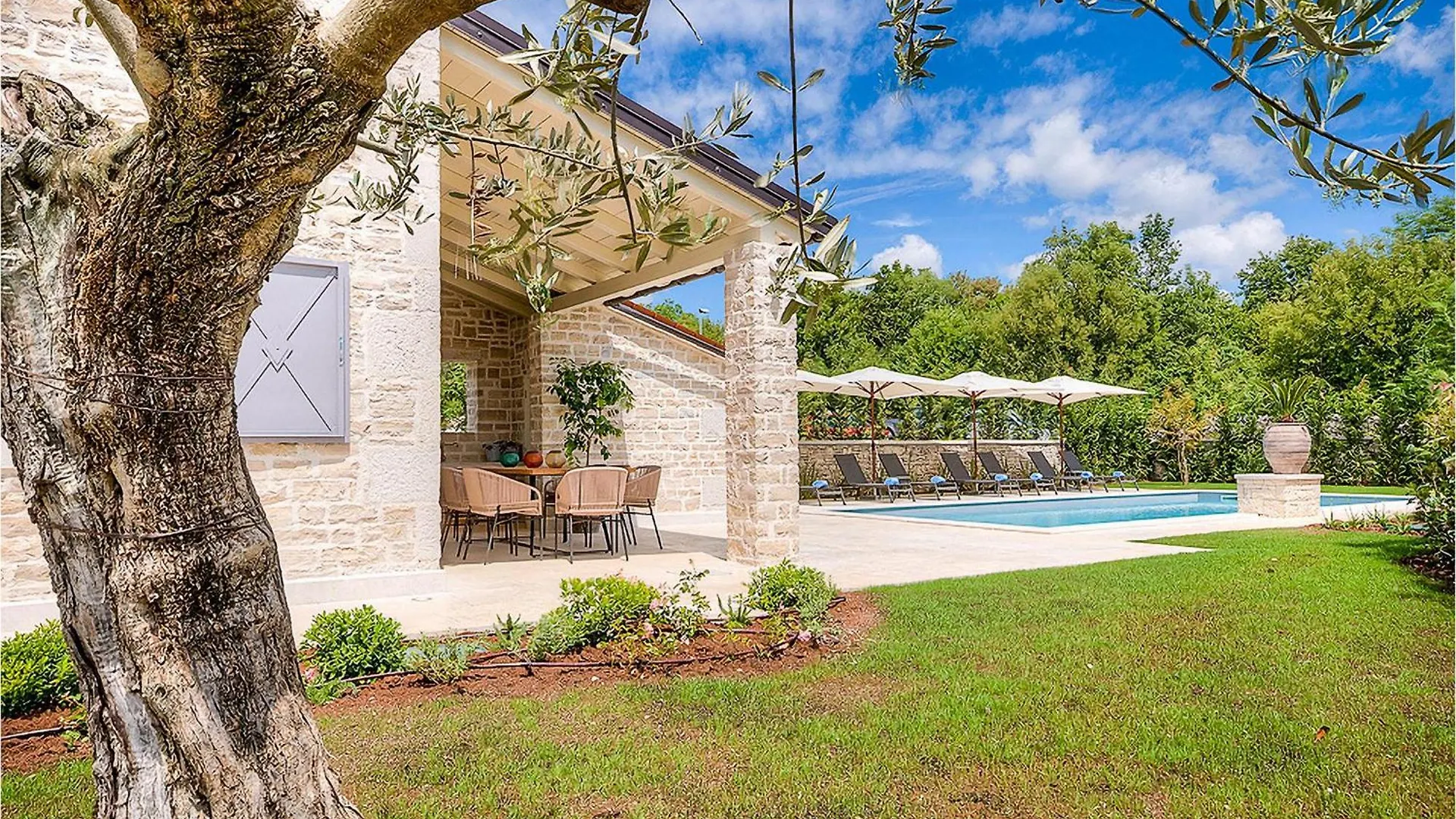 Villa Zoe 罗维尼
