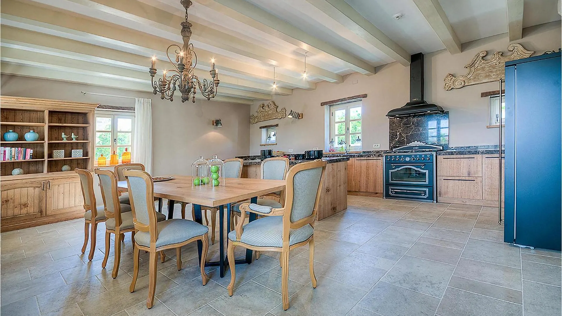 Villa Zoe 罗维尼